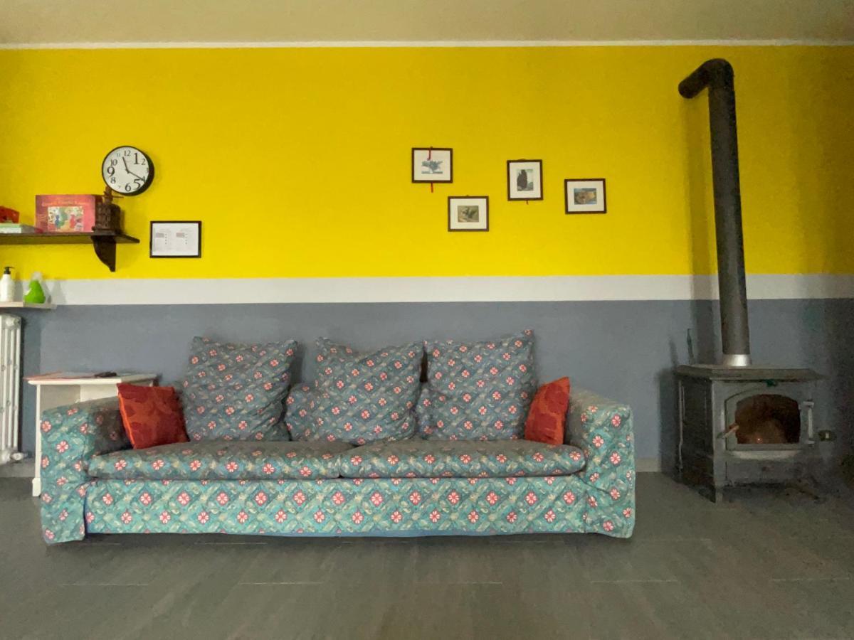 Delightful Home-Lovely Hill View Canneto Pavese ภายนอก รูปภาพ