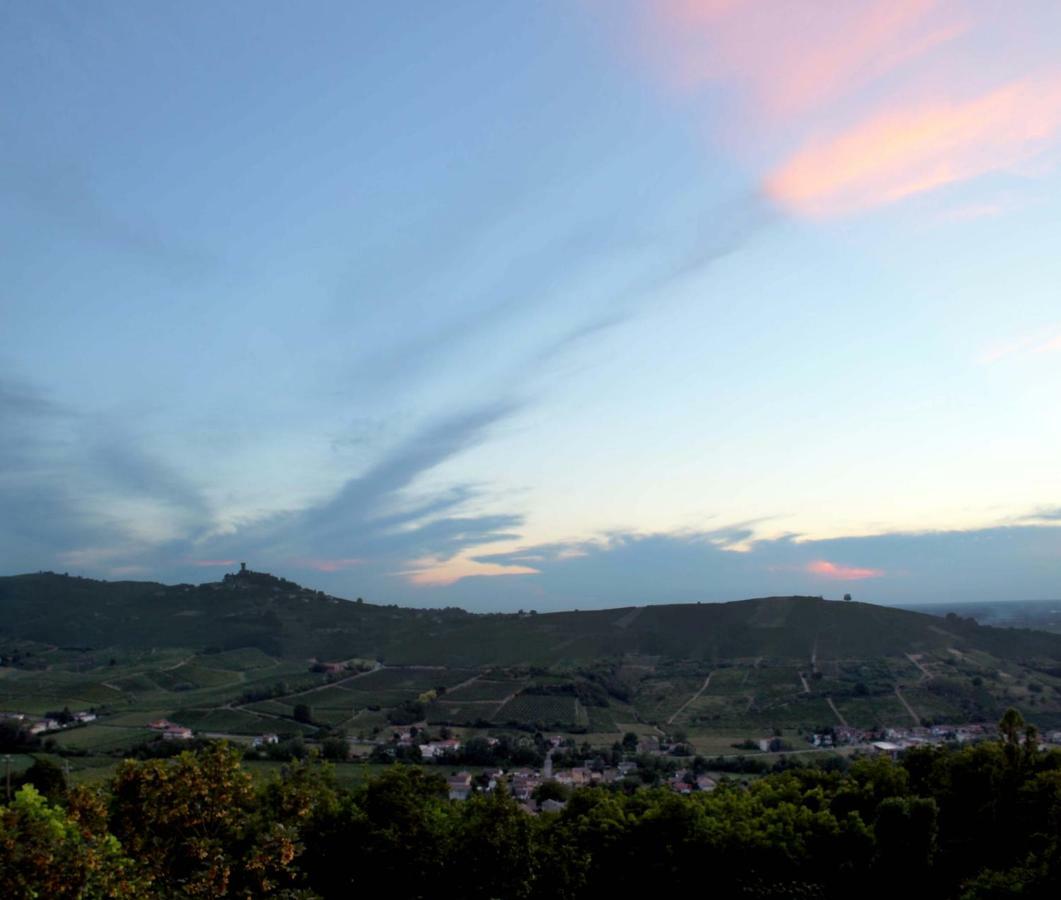 Delightful Home-Lovely Hill View Canneto Pavese ภายนอก รูปภาพ